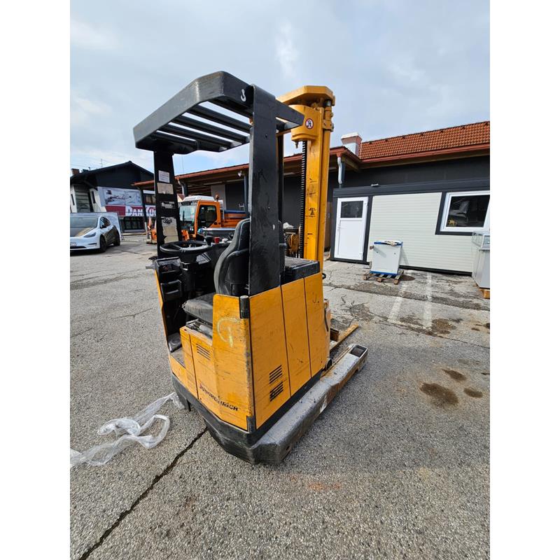 Schubmaststapler, Jungheinrich ETV 10 SS – Bild 3